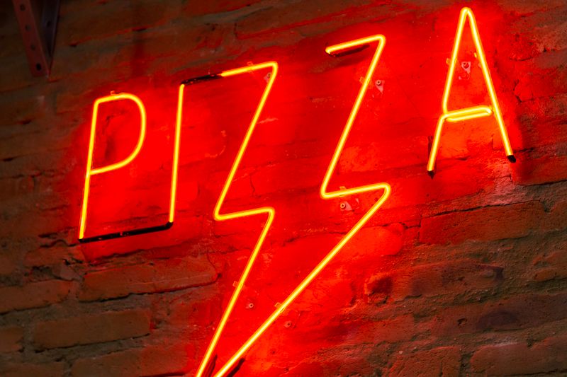 Mod Pizza restaurant interior dining area
